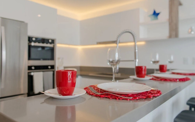 Oceana-415 by Playa District