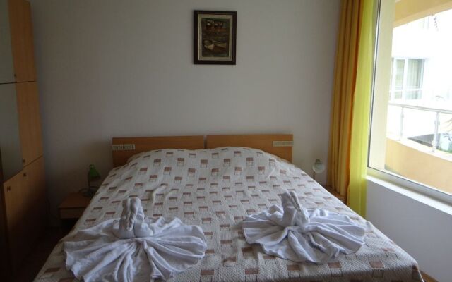 MNG Holiday Yassen Apartments