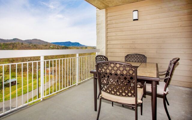 Whispering Pines 642