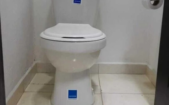 Real Hostel