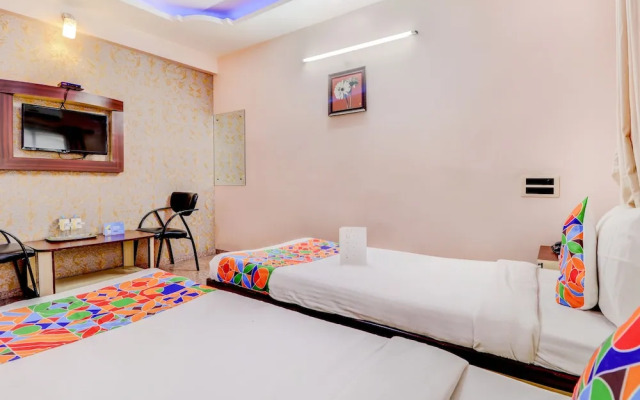 FabHotel Crystal Court Inn