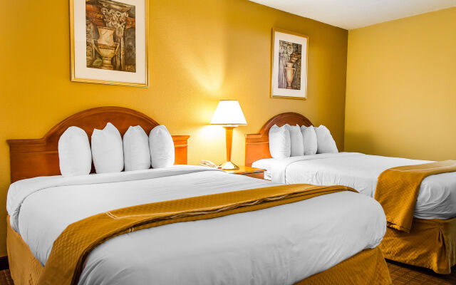Holiday Inn Express Allentown North by IHG