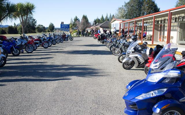 Manapouri Lakeview Motor Inn