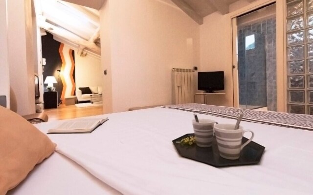 ALTIDO White Attic in Como Center