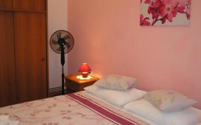 Rooms Matea Pula