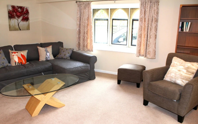 Cotswolds Valleys Accommodation Springfl