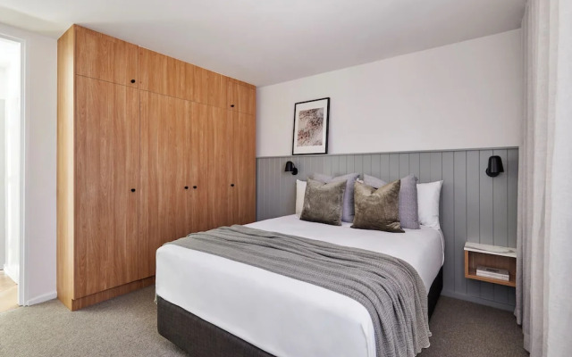 The Clairfield Hotel