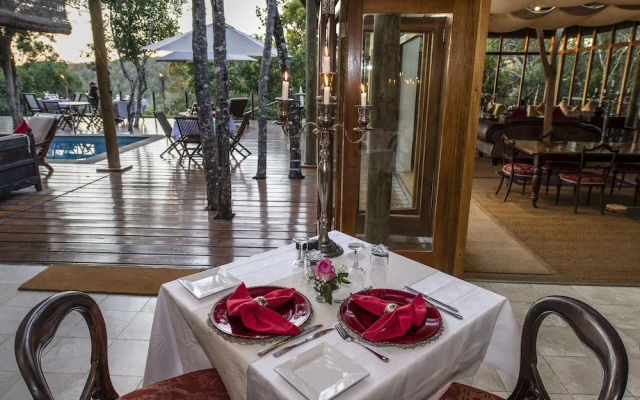 Trogon House and Forest spa