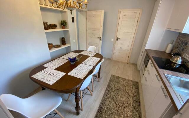 Holiday House Palangas 23