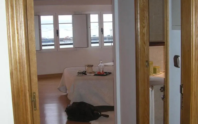 Pension Residencia Ria De Muros