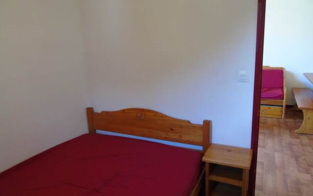 Lou Services Apartment CB61 LSI 001