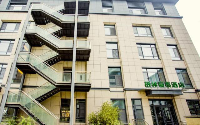 Green Tree Inn Jinan Tangye Outlets