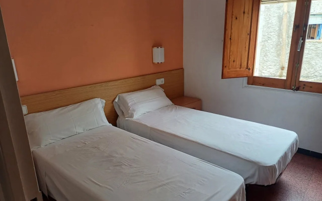 Hostal Sol y Sombra