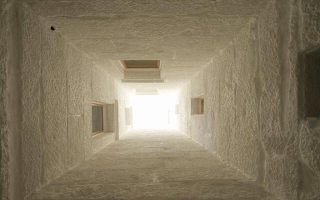Olivo Apartment by Pris