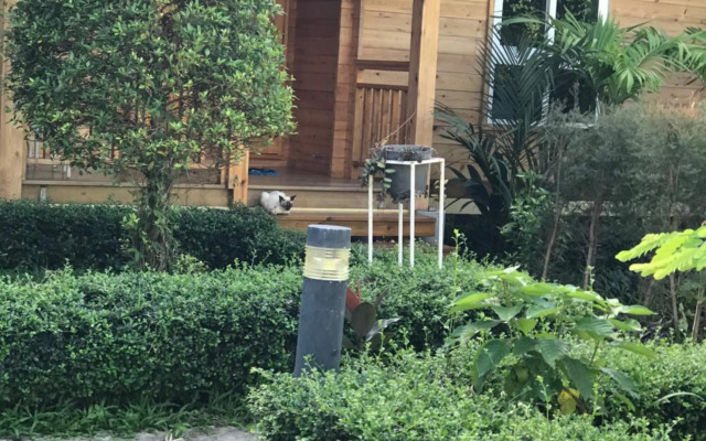 RedDoorz Sripiamsuk Resort Bangkok