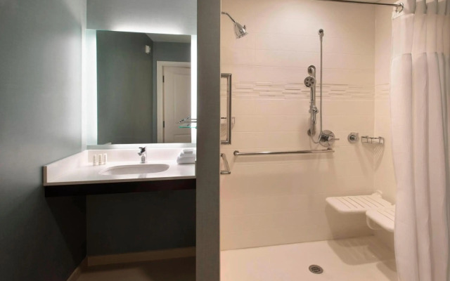 Residence Inn by Marriott New York Long Island East End