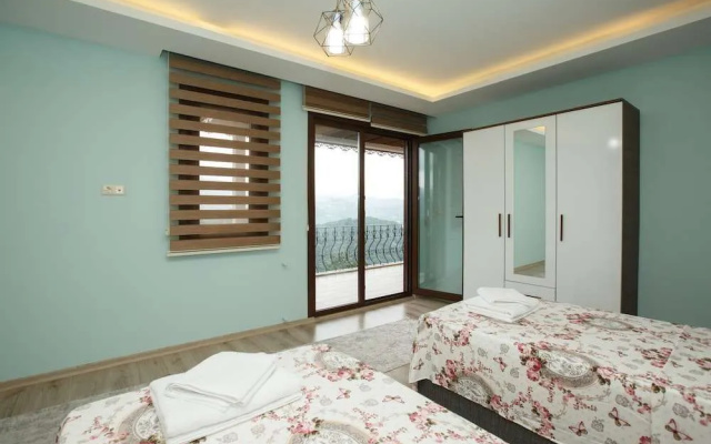 Guven Suite House