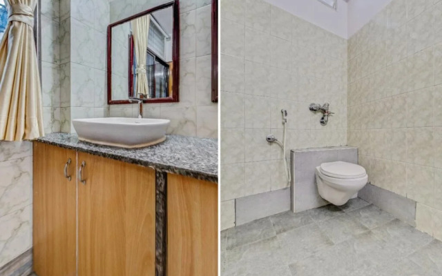 Pavithra Paradise By OYO Rooms