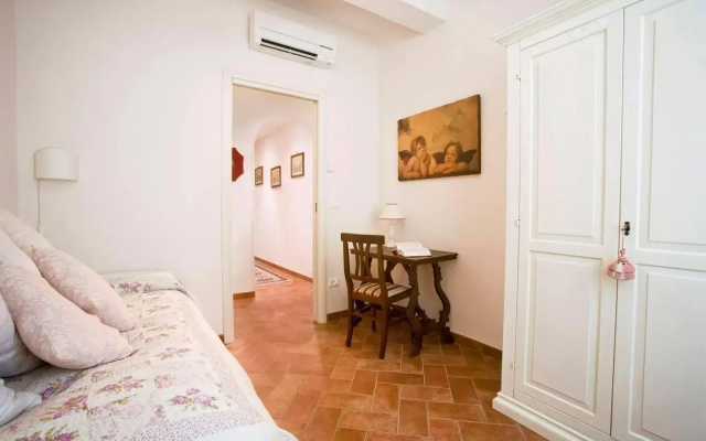 Ellen's cozy apartment
