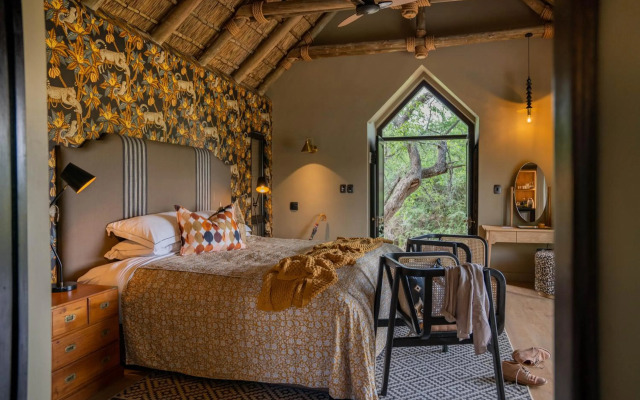 Thornybush Game Lodge