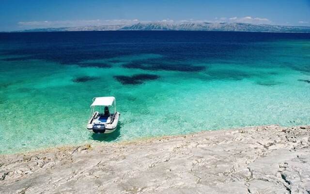 Beautiful new Apartment Near the Beach - Vela Luka -korcula Island