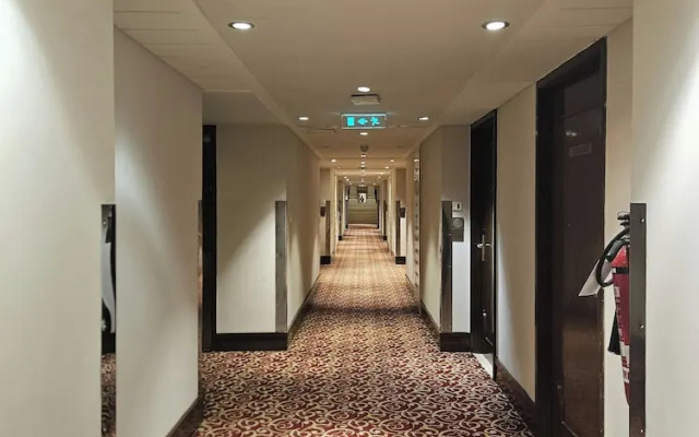The 9Th Element Hotel