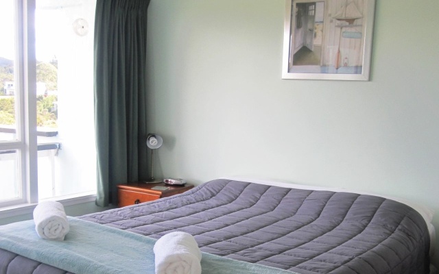 Pearl of the Bay – Guest Rooms – Paihia