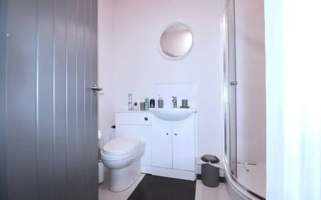 Remarkable 3-bed Apartment in Newport Pagnell