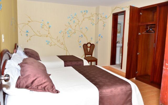 Hotel Campanario