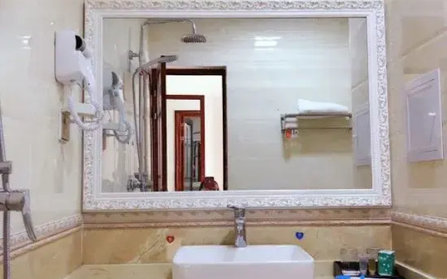 Ximeng Early Spring Yunshang Hotel