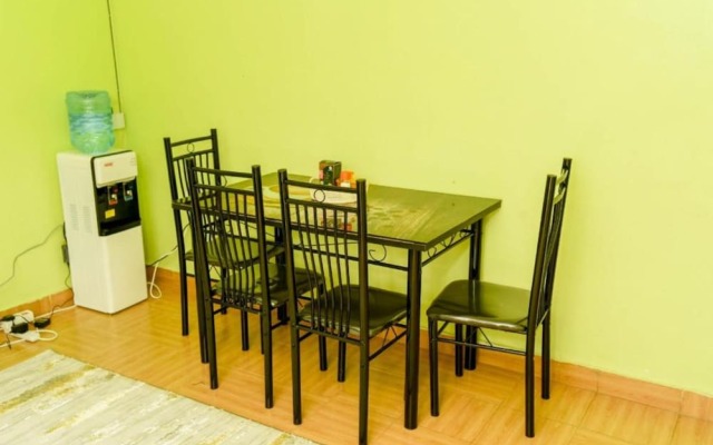 Stay.Plus Lake View House Naivasha