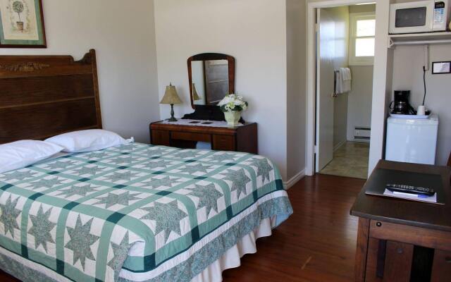 The Victorian Motel and RV Park