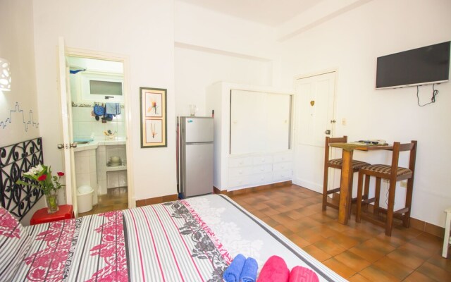 Skyline Studio Apartment