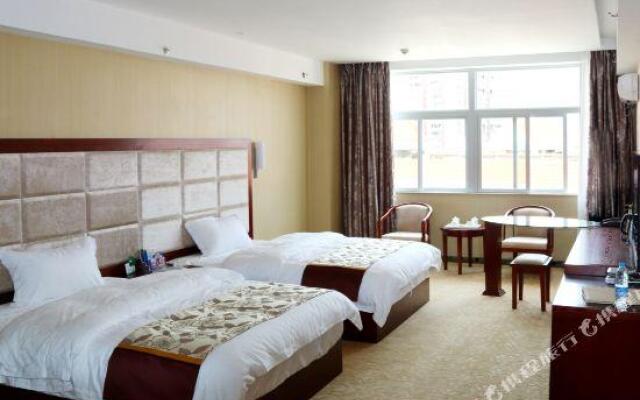 Yuxi Better Than Home Hotel