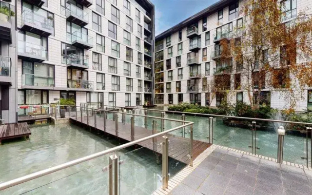 Tower Hill Serviced Apartment By Mysquare