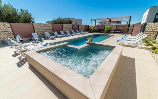 PINNA RESIDENCE - Supin