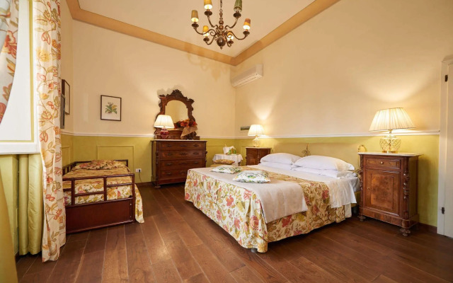 Ape Rosa Relais