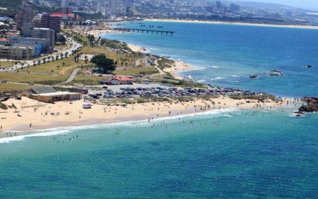 Fifth Avenue Beach House