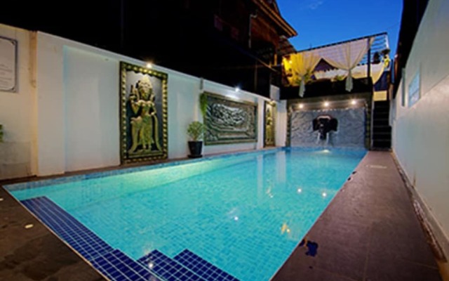 Tareach Angkor Villa