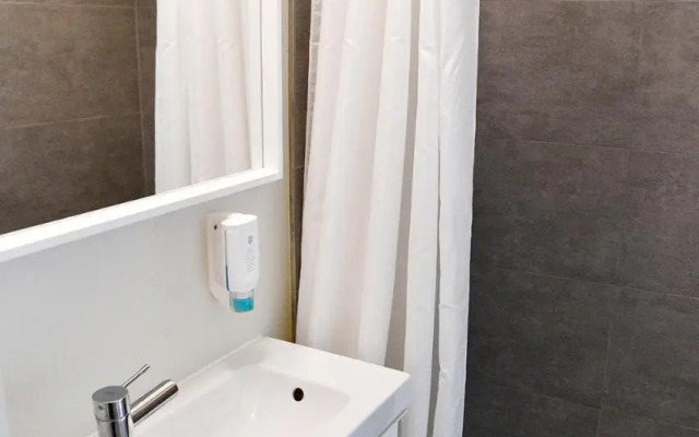 JETHON Studio-Appartement im Grünen