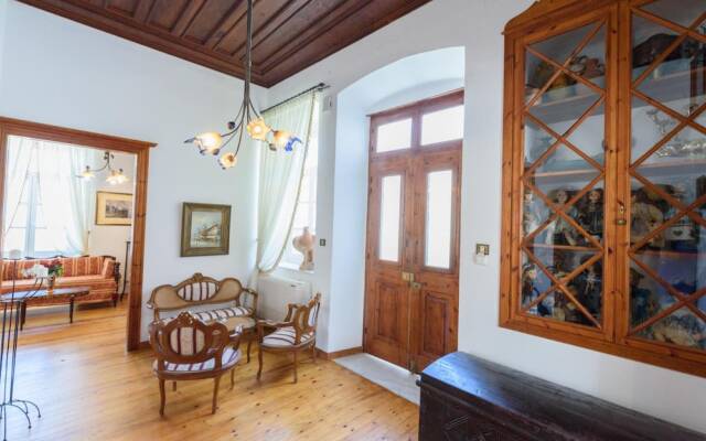 Hydra's Pearl - Gold Pearl