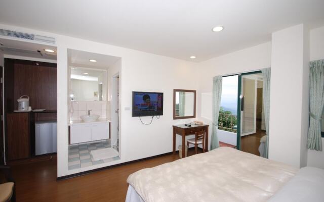 After Hill Greenhouse Resort