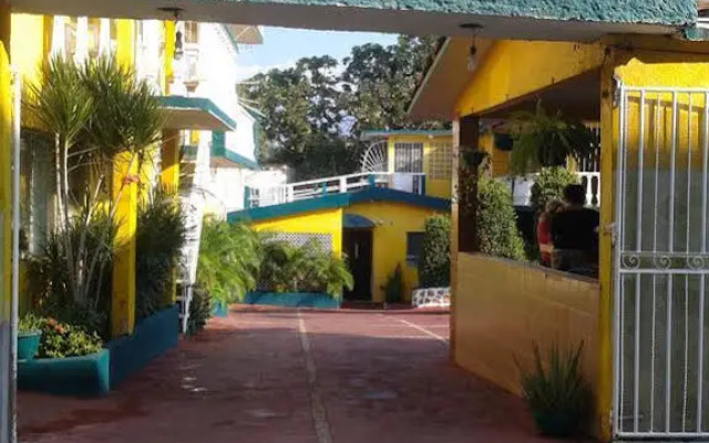 Hotel Bungalows Puerto Angel