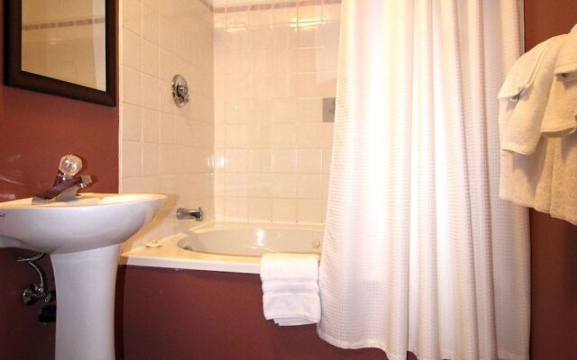 Seawind Landing Country Inn