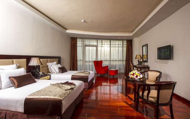 Grand Eliana Hotel Conference & Spa