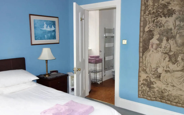 Claremont House B&B
