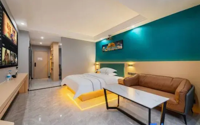 Qingfeng Zhixiang Boutique Stay (Gurao Hexin Plaza)