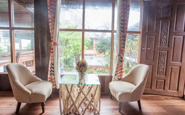 Pao Come Boutique House