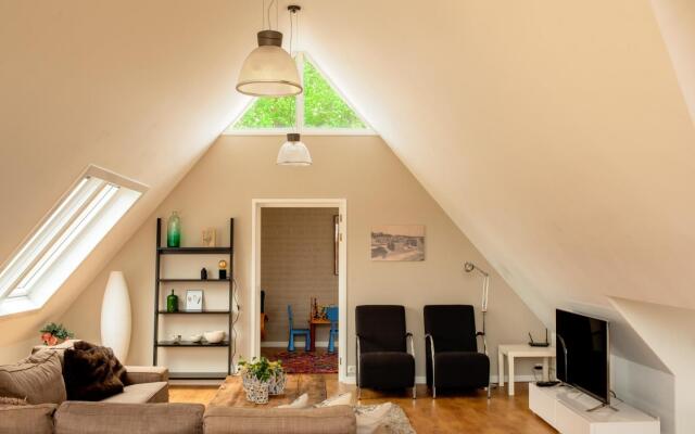 Family Villa Near the Ijsselmeer and Forrest