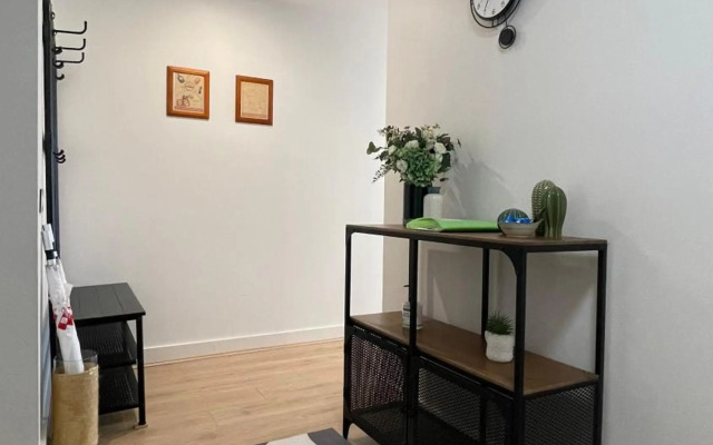 Wentworth Point Oversized balcony view apartment